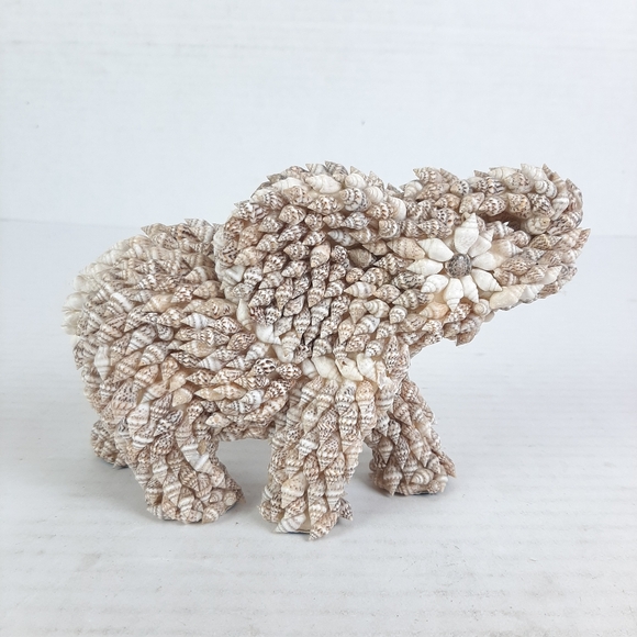 🛍Sea Shell Encrusted Elephant Figurine Shell Covered Hand Made  - Picture 4 of 6